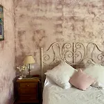 La Casita Azul *